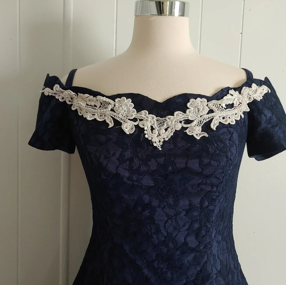 Vtg 80s Navy Lace Scalloped Evening Wedding Prom Cocktail Full Skirt Dress S - Picture 3 of 8
